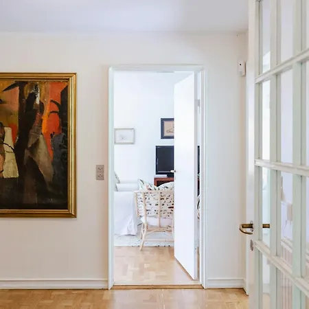 Dom wakacyjny In Fisher's House In Forest By Maribo